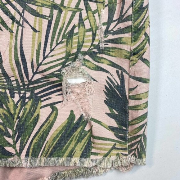 NWT Boom Boom Jeans Mid Rise Distressed Tropical Leaf Print Denim Shorts Sz 5 - Picture 3 of 6